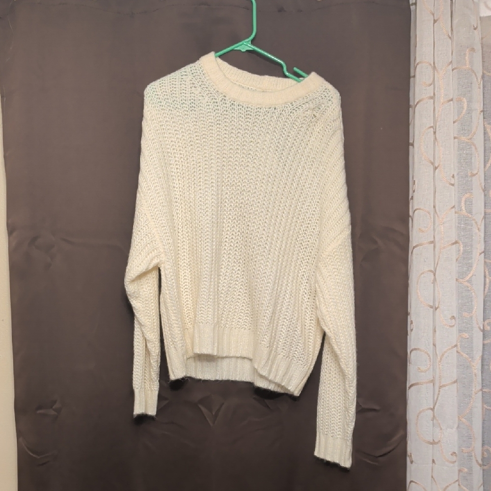 American Eagle Outfitters Cream Knit Sweater